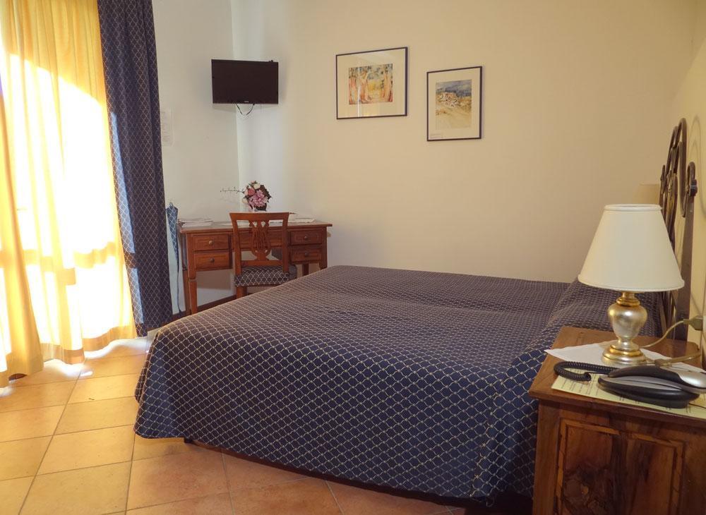 Belvedere Hotel & Villa Toscolano Maderno Luaran gambar